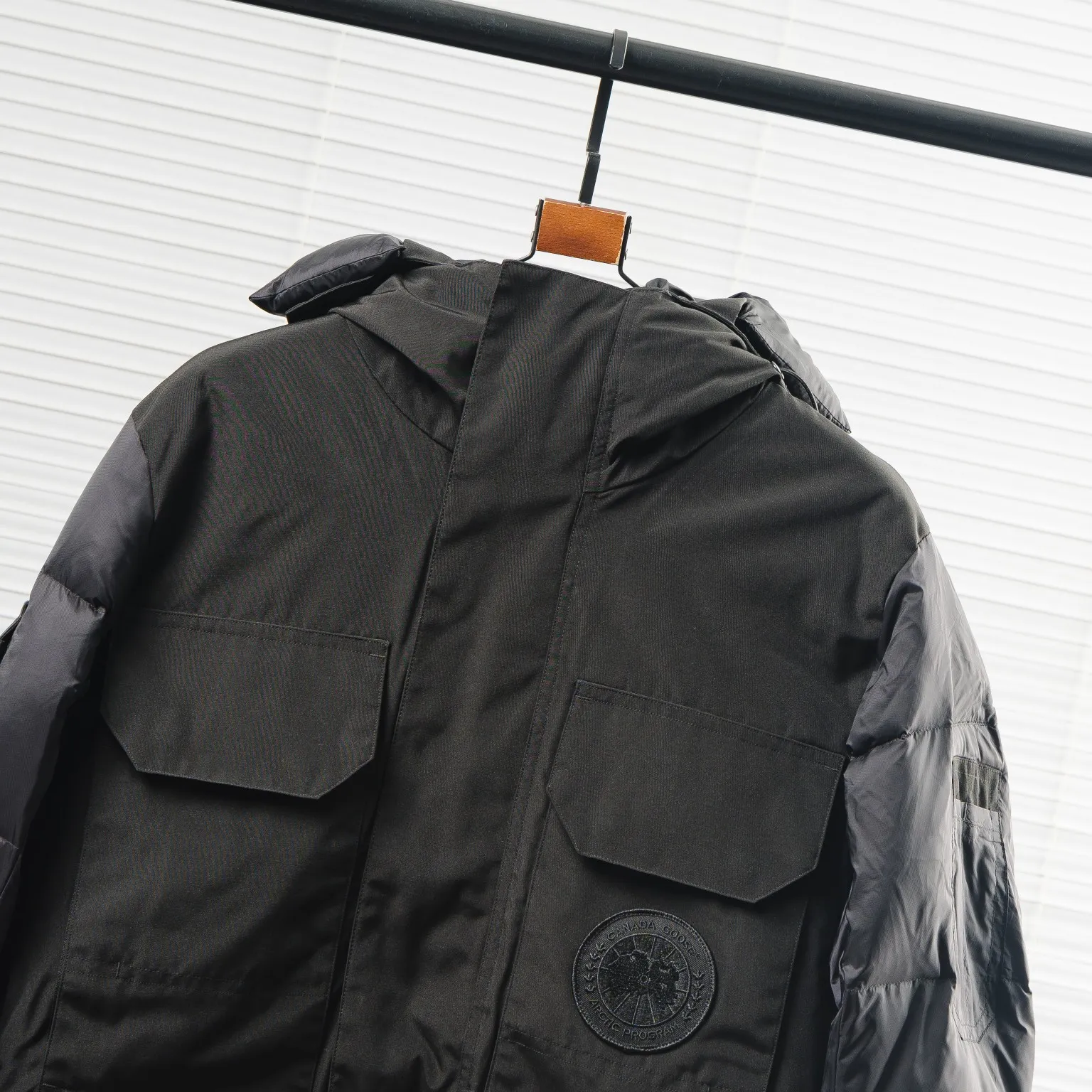 P1160 2058MW Paradigm Expedition Parka-WD Men's Black Size: XS S M L XL XXL.